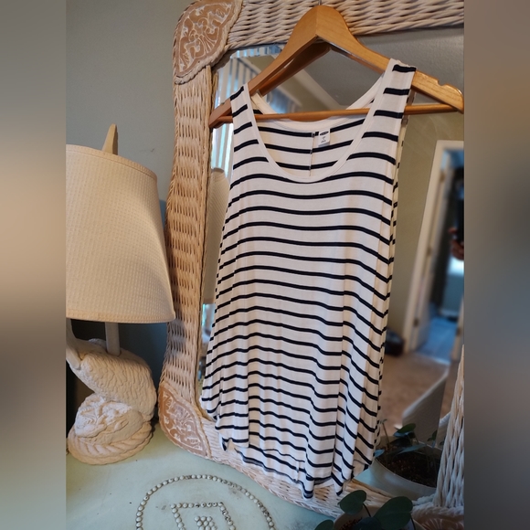 Old Navy Tops - BOGO Old Navy Luxe tank